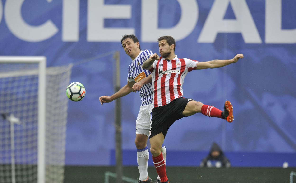 El realista Oyarzabal y el rojiblanco Iñigo Martínez son internacionales absolutos y esperan la llamada de Luis Enrique.