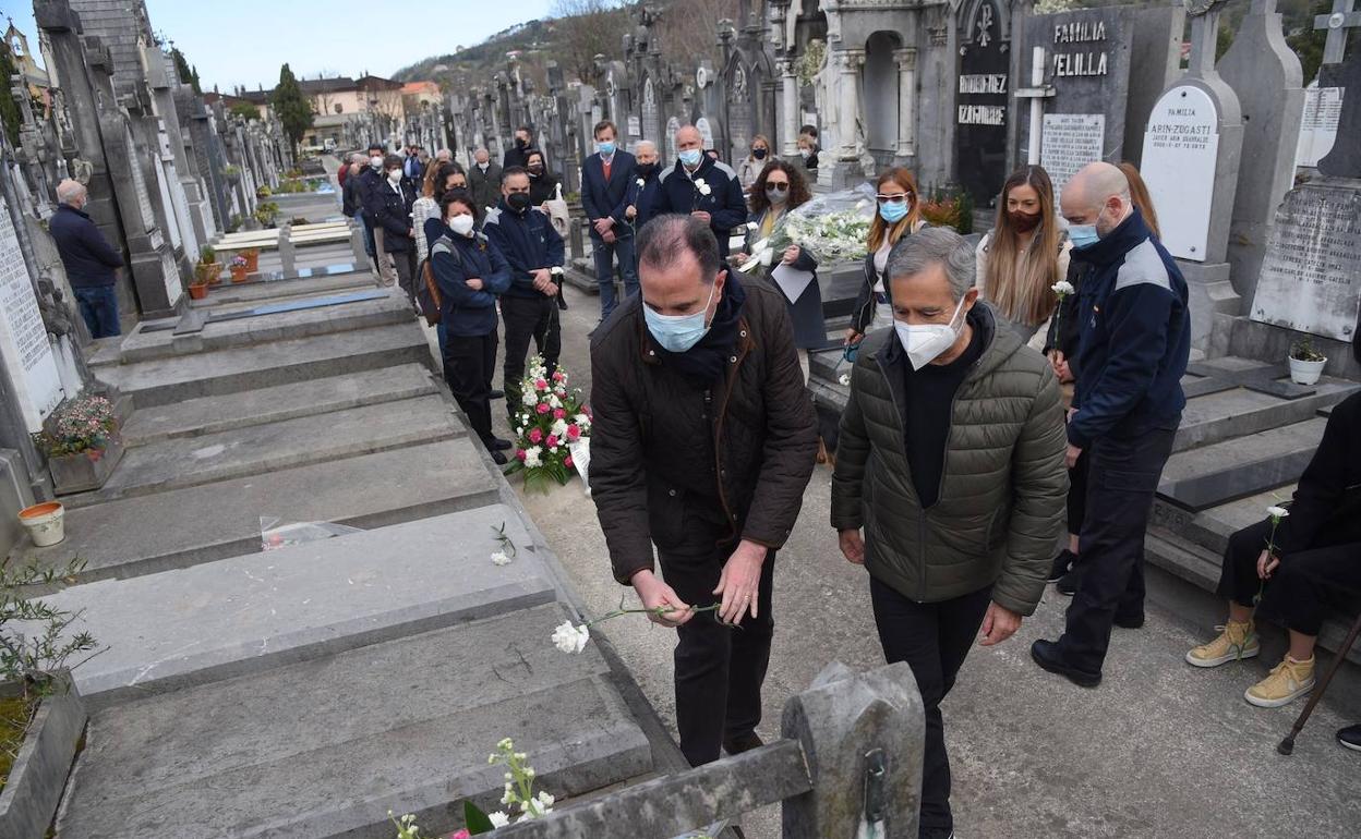 Iturgaiz reclama al Gobierno Vasco que se respeten los puestos de los funcionarios en el traspaso de prisiones