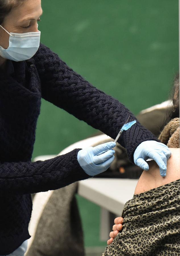 Desde este mediodía las vacunas se suministrarán en este espacio. 