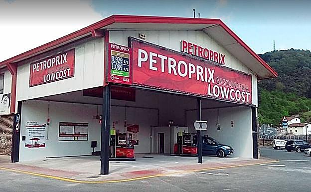Gasolinera Petropix, radicada en Aia.