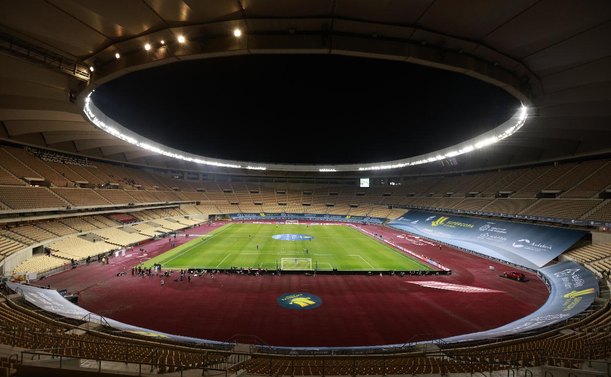 Panorámica del estadio de La Cartuja vacío en la reciente Supercopa.