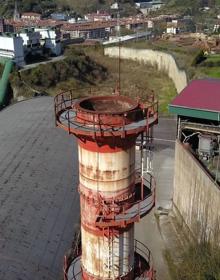 Imagen secundaria 2 - Corrugados cerró en 2013 su acería, lo que supuso un duro golpe para la comarca.