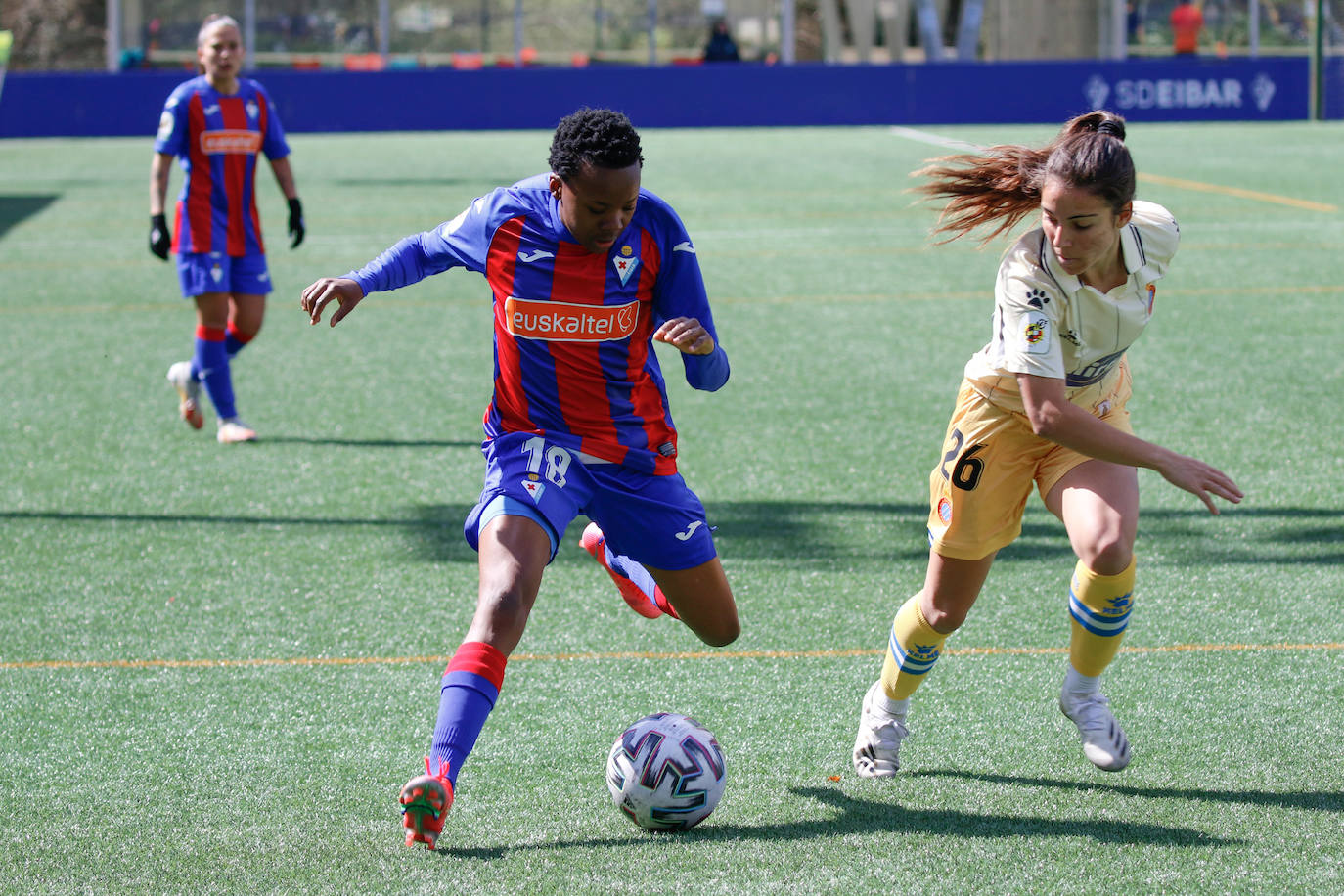 Fotos: El Eibar cae 0-1 ante el Espanyol