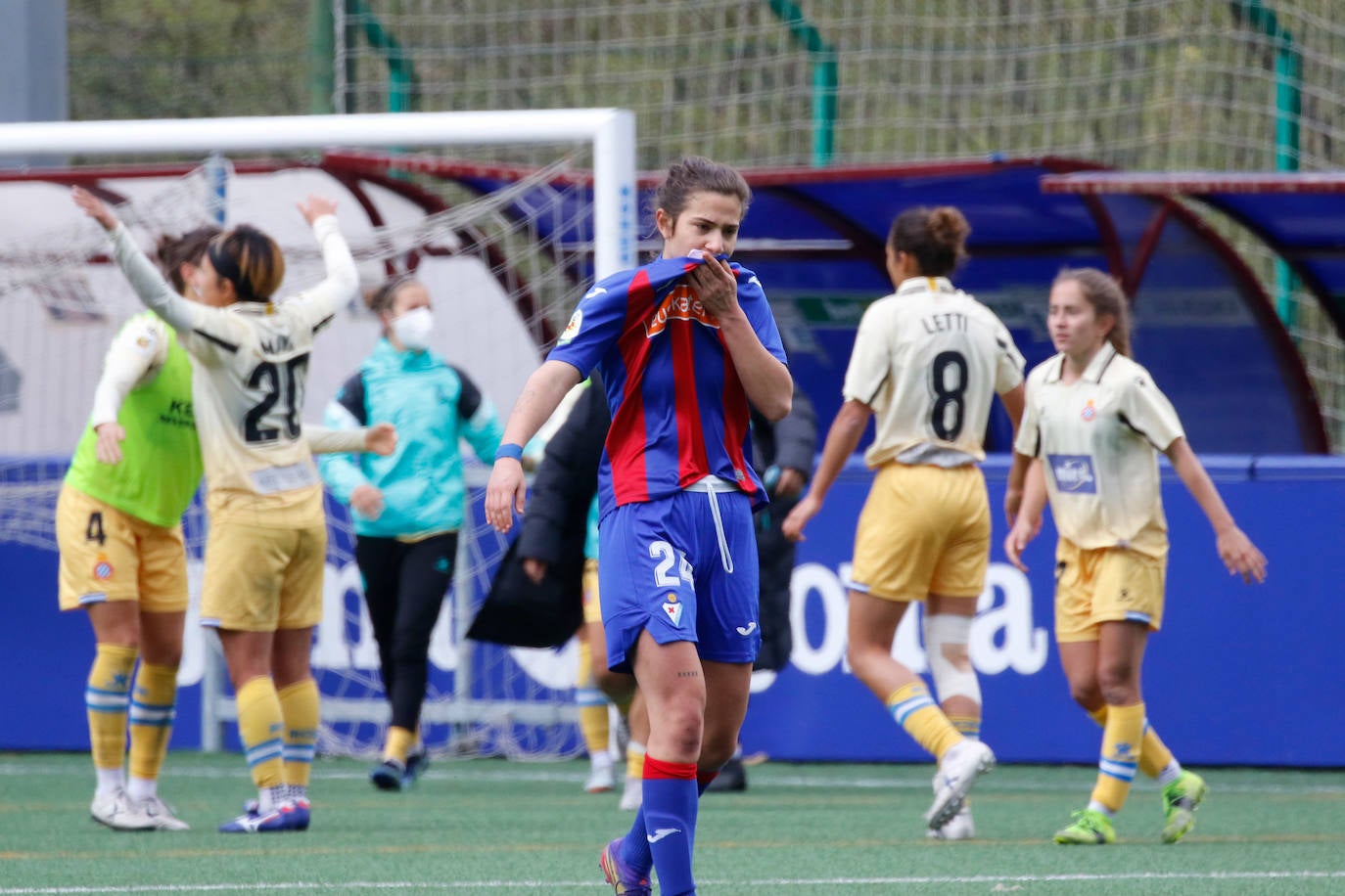Fotos: El Eibar cae 0-1 ante el Espanyol