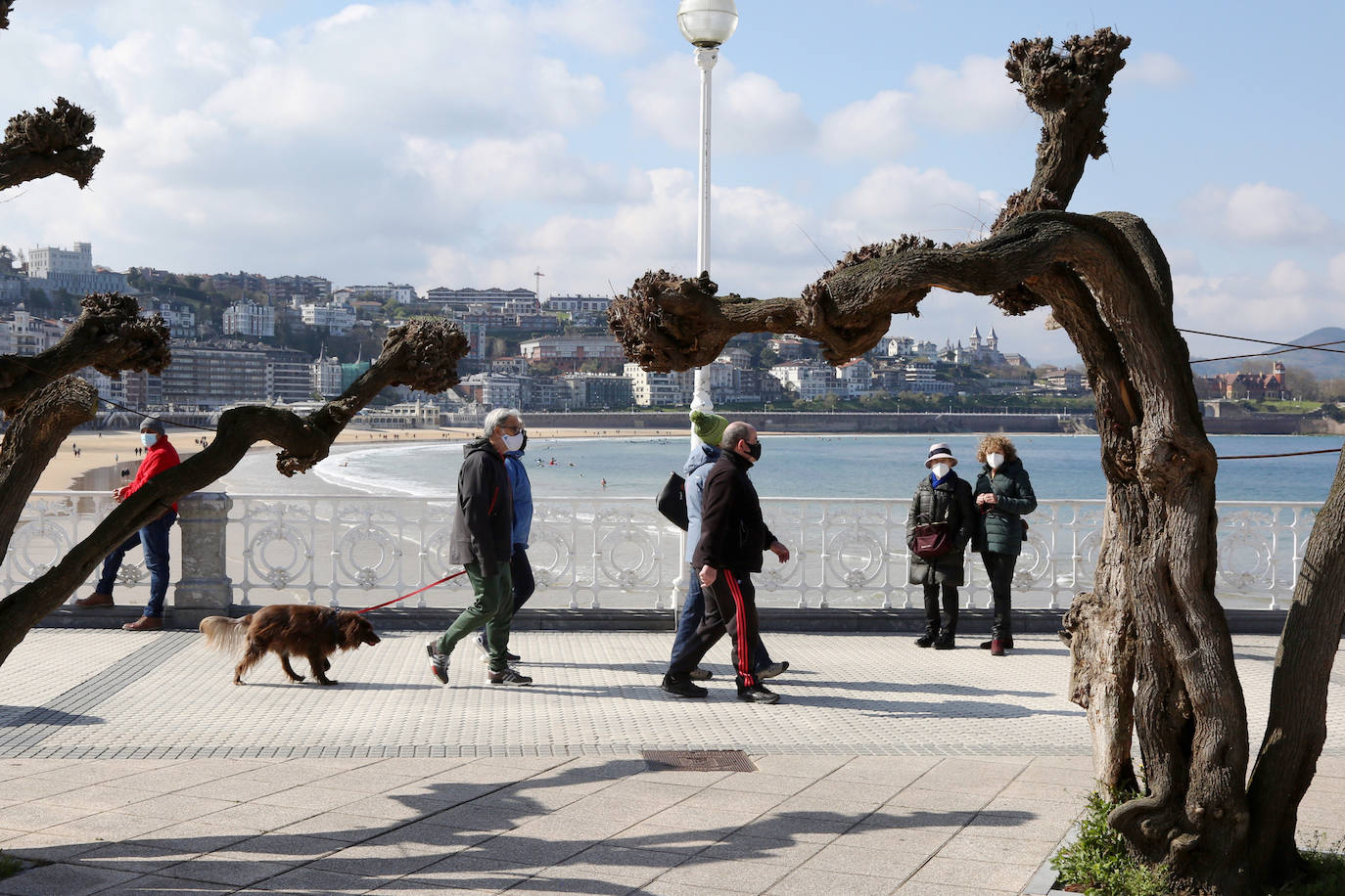 Fotos: Gipuzkoa entra en la primavera dando un portazo a la lluvia