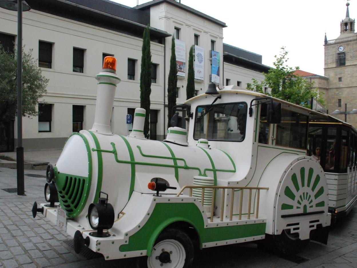 El tren trasladará a los visitantes desde el museo Oiasso hasta el entorno minero de Irugurutzeta. 