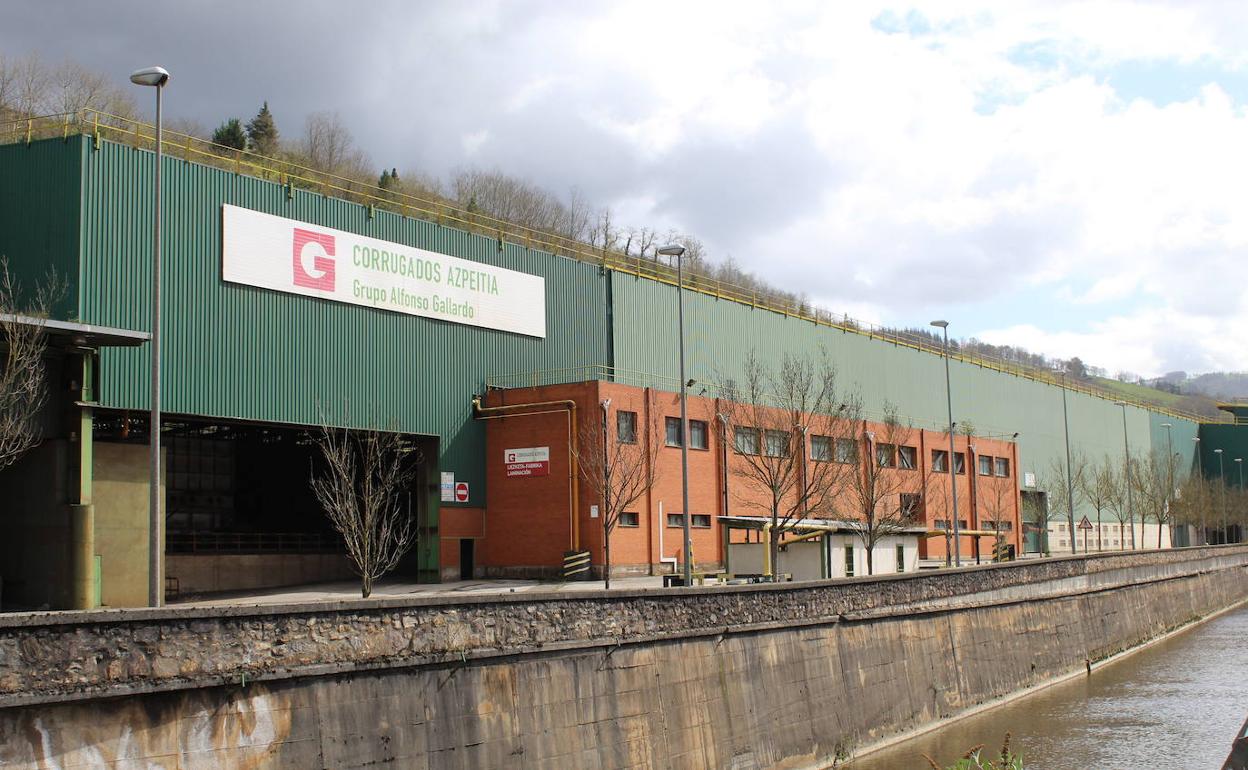 Empresas: La alcaldesa de Azpeitia pide respeto a la autonomía municipal en el caso Corrugados