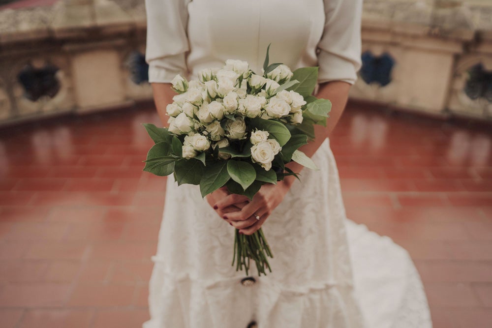 Esta vasca abogó por la practicidad de un look nupcial desmontable que se adaptaba a los distintos momentos de la celebración