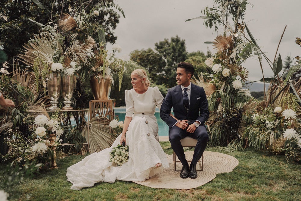 Esta vasca abogó por la practicidad de un look nupcial desmontable que se adaptaba a los distintos momentos de la celebración