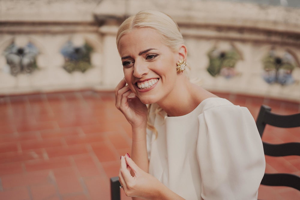 Esta vasca abogó por la practicidad de un look nupcial desmontable que se adaptaba a los distintos momentos de la celebración