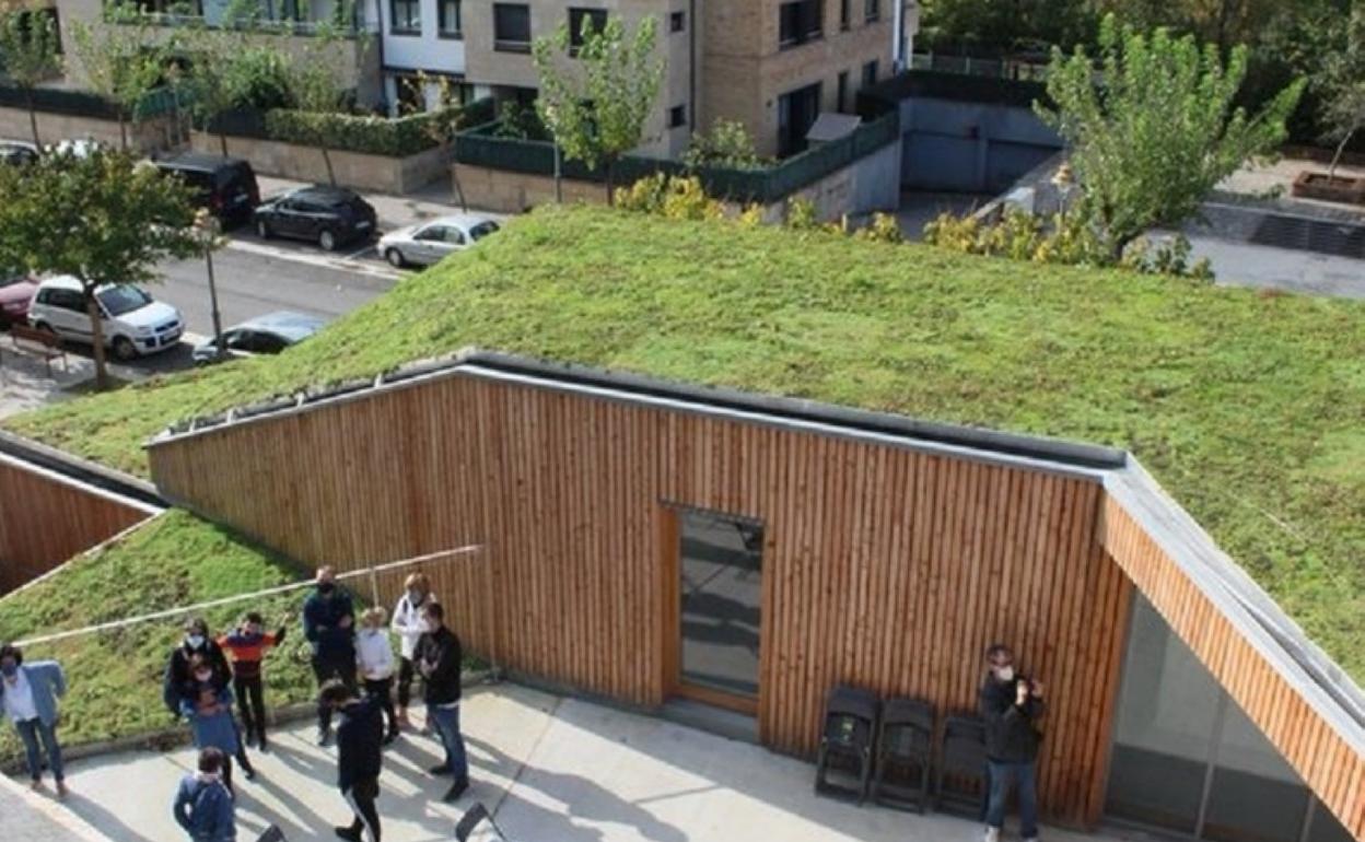 Zumarte parean itxita egogo da egun hauetan. 