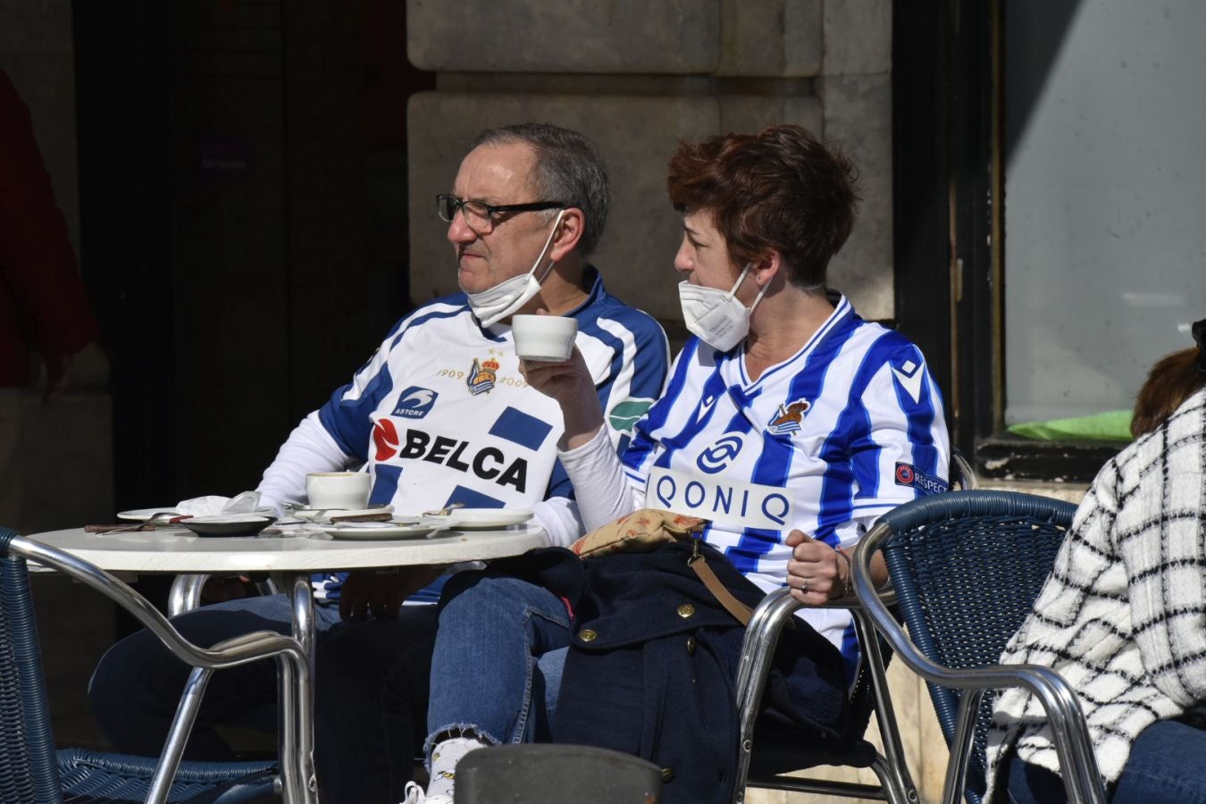 El domingo es txuri-urdin en Donostia.