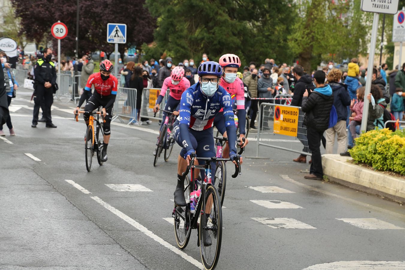 El ciclista ezkiotarra Alex Aranburu se ha llevado la segunda etapa de la Itzulia