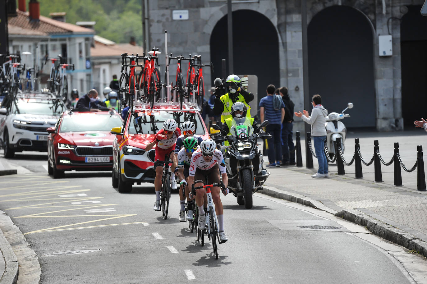El recorrido entre Vitoria y Hondarribia tiene todos los ingredientes para hacer disfrutar al aficionado. 