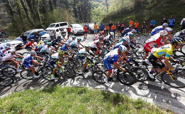 Las mejores imágenes de la cuarta etapa de la Itzulia