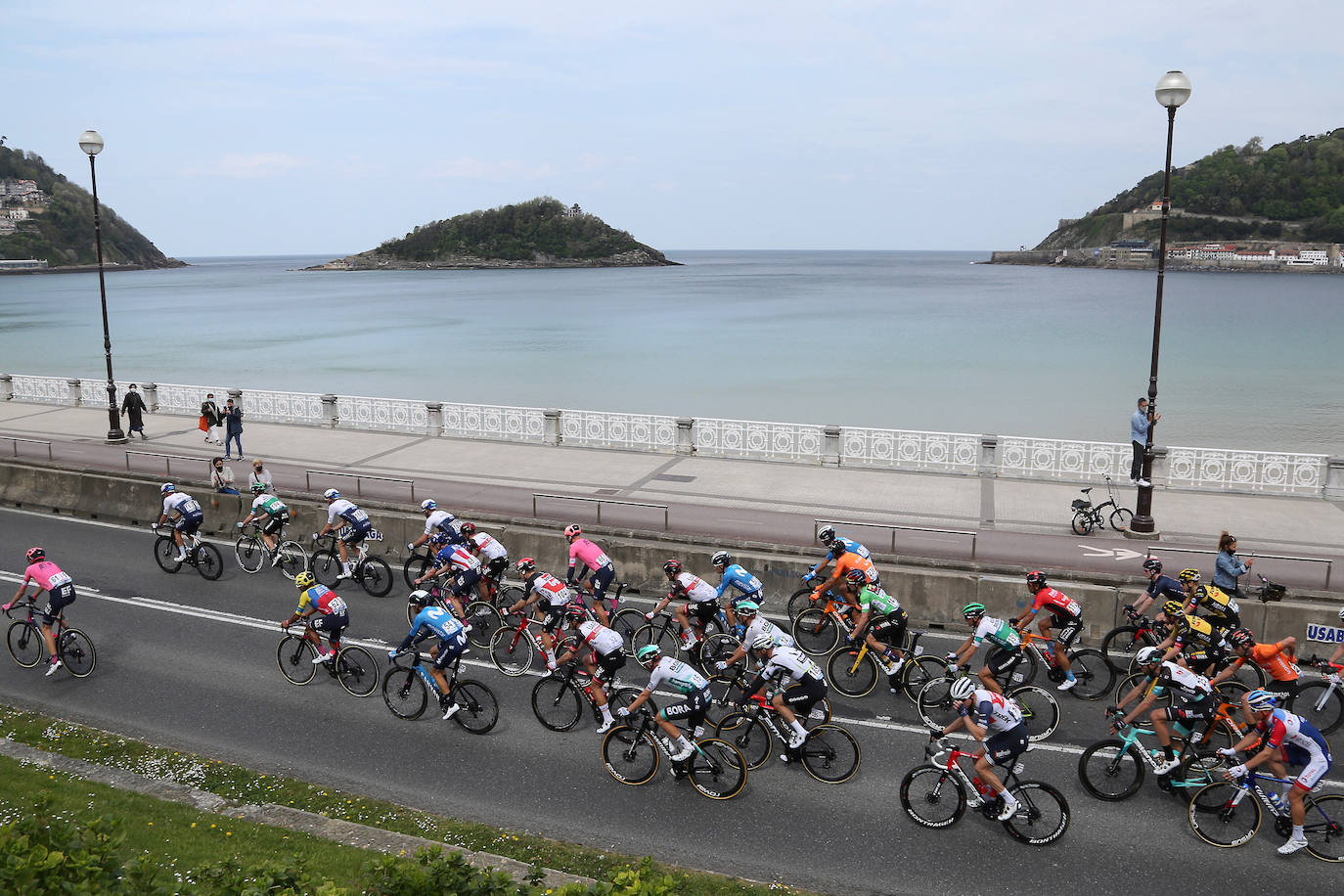 El recorrido entre Hondarribia y Ondarroa podría permitir la primera llegada al sprint de la carrera. 