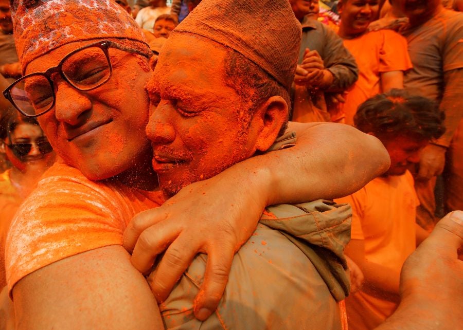 Nepal celebra la llegada de la primavera. 