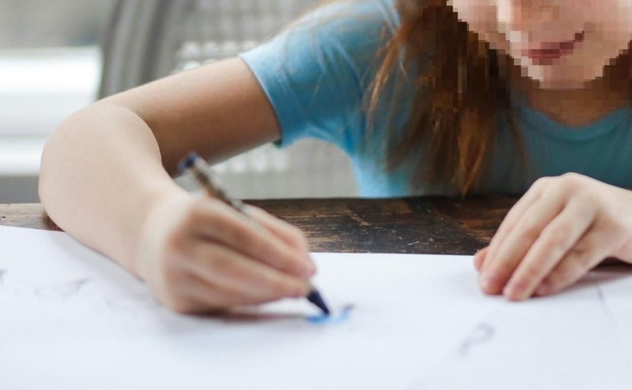 La cifra de aulas cerradas en Euskadi se triplica en un día y afecta a 94 clases