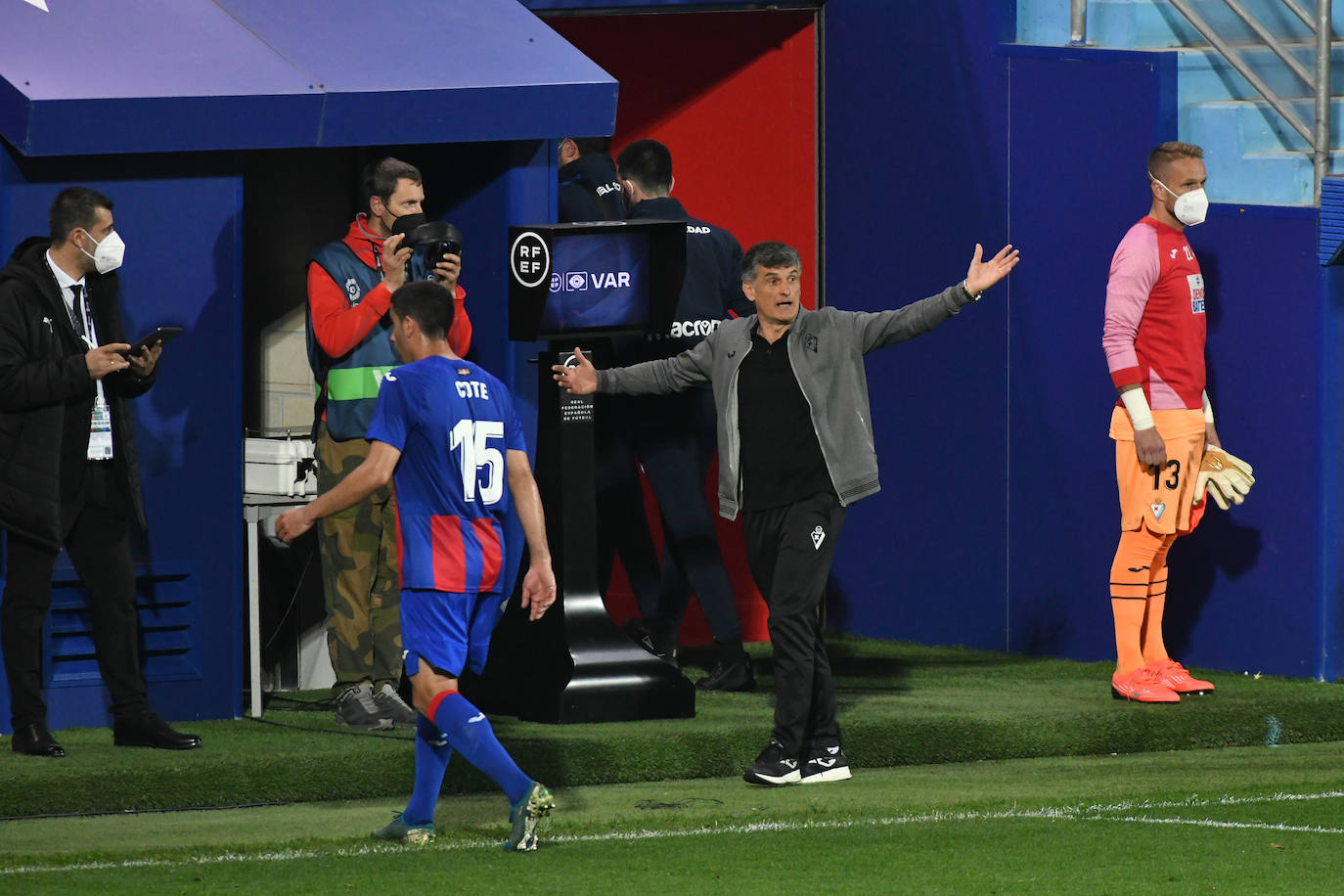 Fotos: Eibar- Real Sociedad en Ipurua