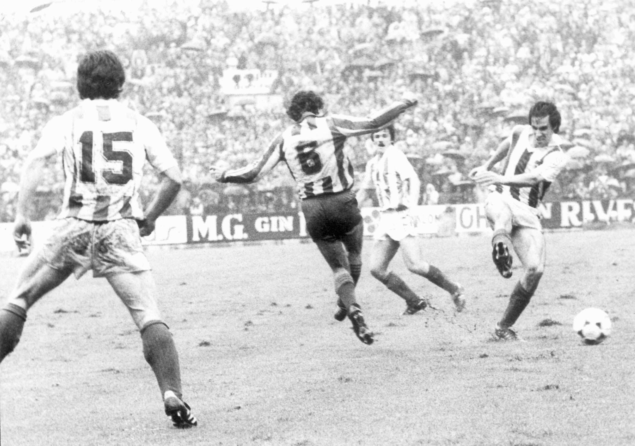 Fotos: El día que la Real Sociedad tocó el cielo... en Gijón