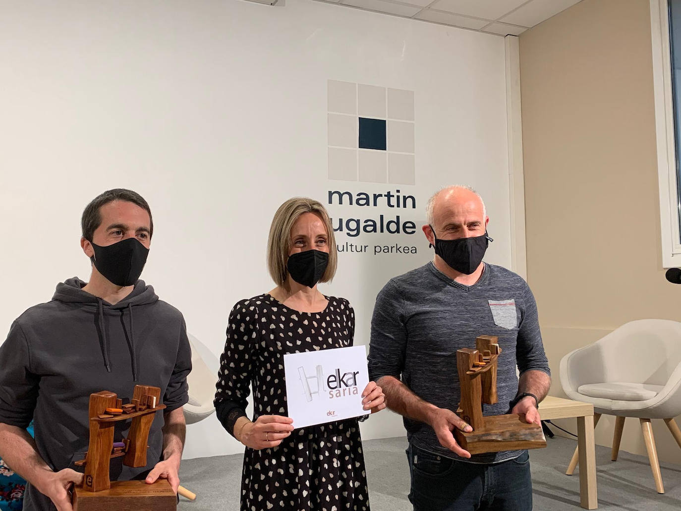 Beñat Gaztelumendi, Miren Berasategi eta Erik Etxarte. 