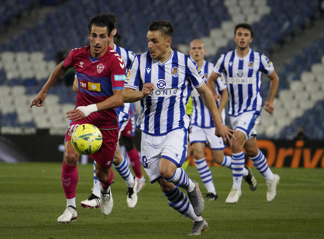 Fotos: Las mejores imágenes del Real Sociedad - Elche