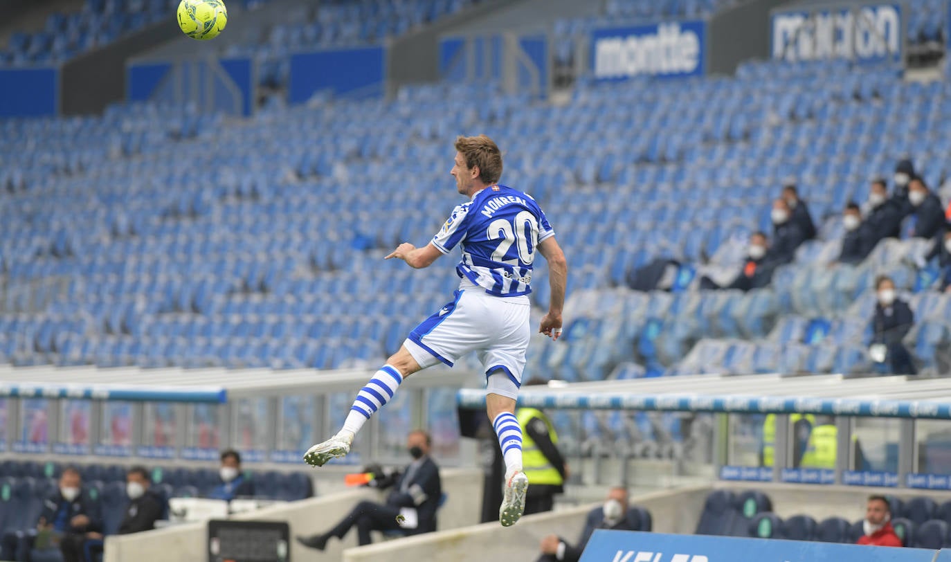 Fotos: Las mejores imágenes del Real Sociedad - Valladolid