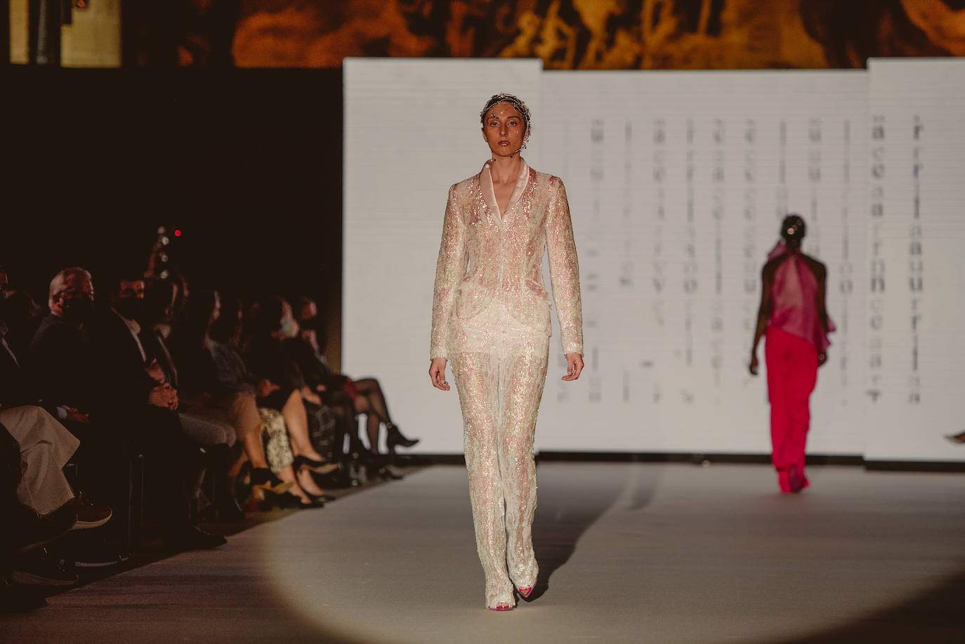 Fotos: Isabel Zapardiez presenta sus creaciones en el San Sebastián Moda Festival