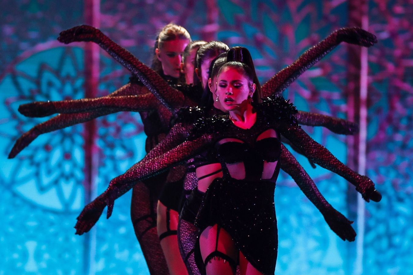 Malta, una de las favoritas, se convirtió en la gran protagonista de la primera semifinal de Eurovisión celebrada ayer ante 3.500 espectadores. El festival vuelve a escena este fin de semana tras la cancelación del año pasado por la pandemia del Covid-19. El representante de España en la final de este sábado será Blas Cantó con el tema 'Voy a quedarme'.