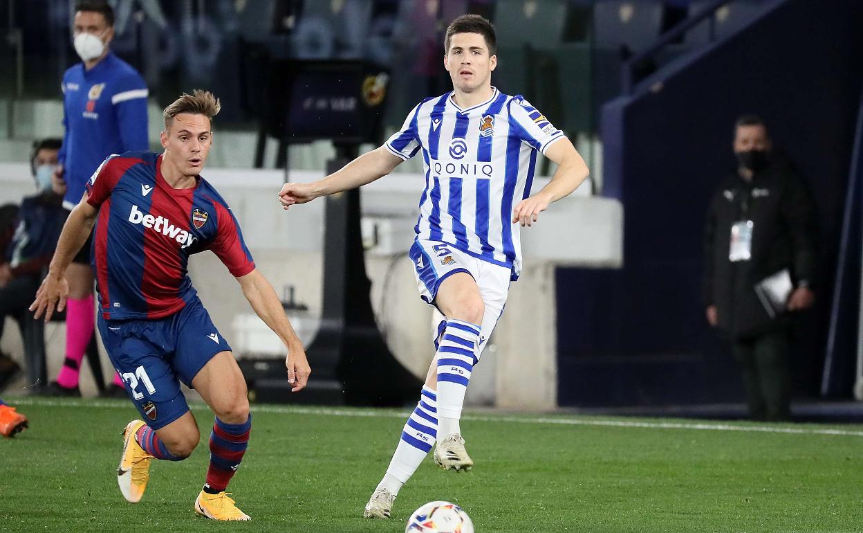 Igor Zubeldia, durante un partido contra el Levante.