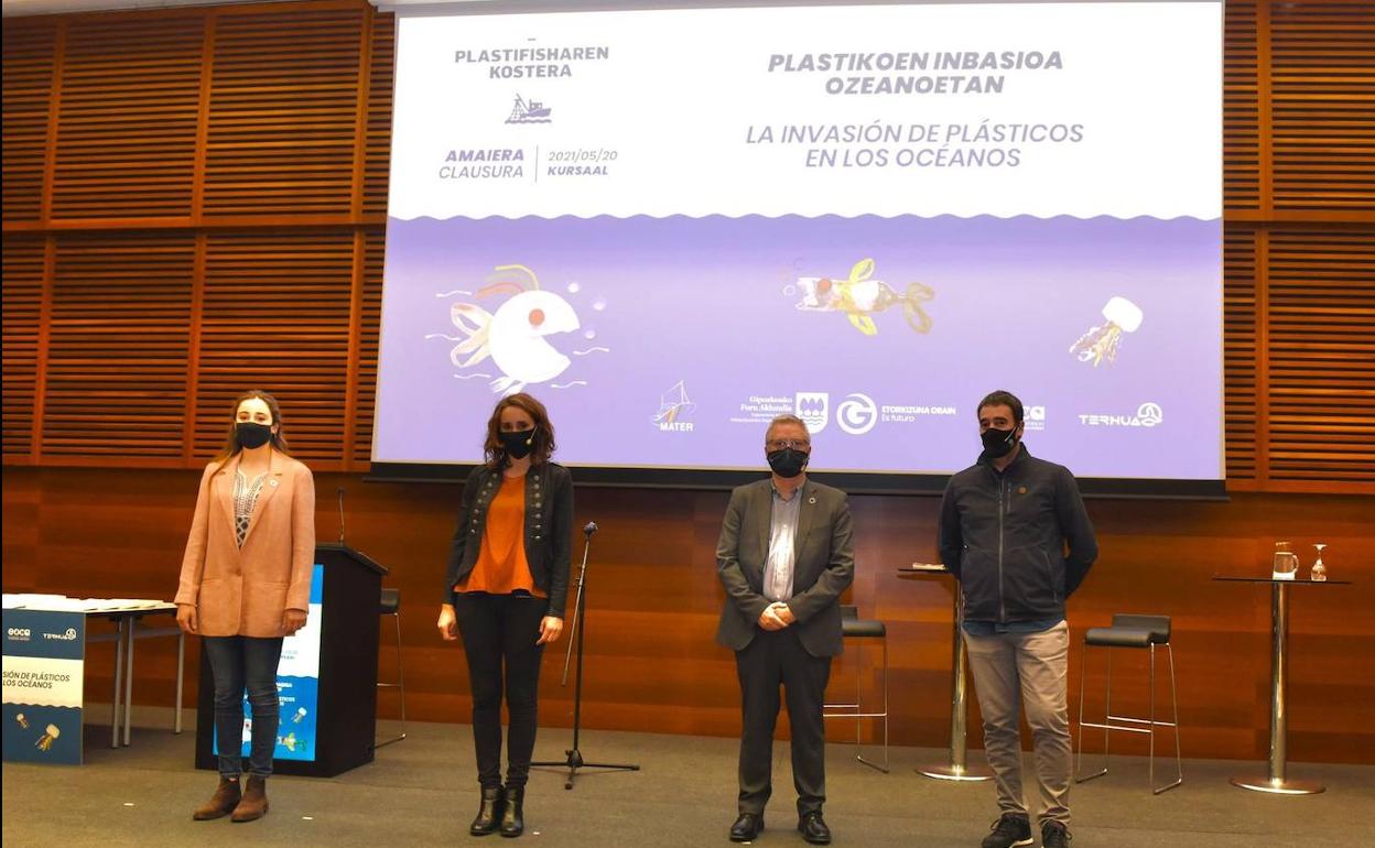 Presentación del balance de 'Plastifisharen Kostera'. 