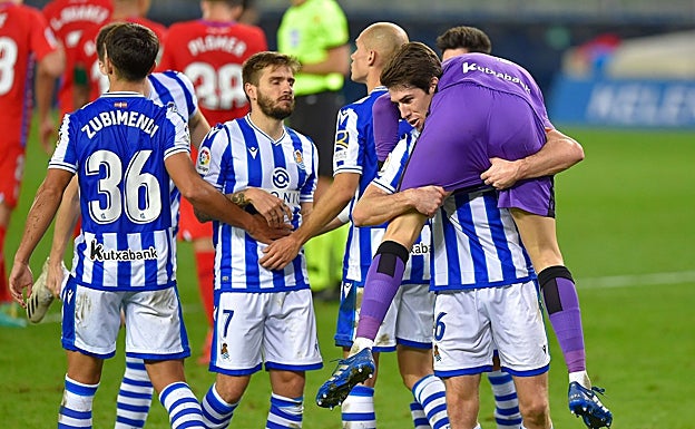 Un gigante con piernas fuertes