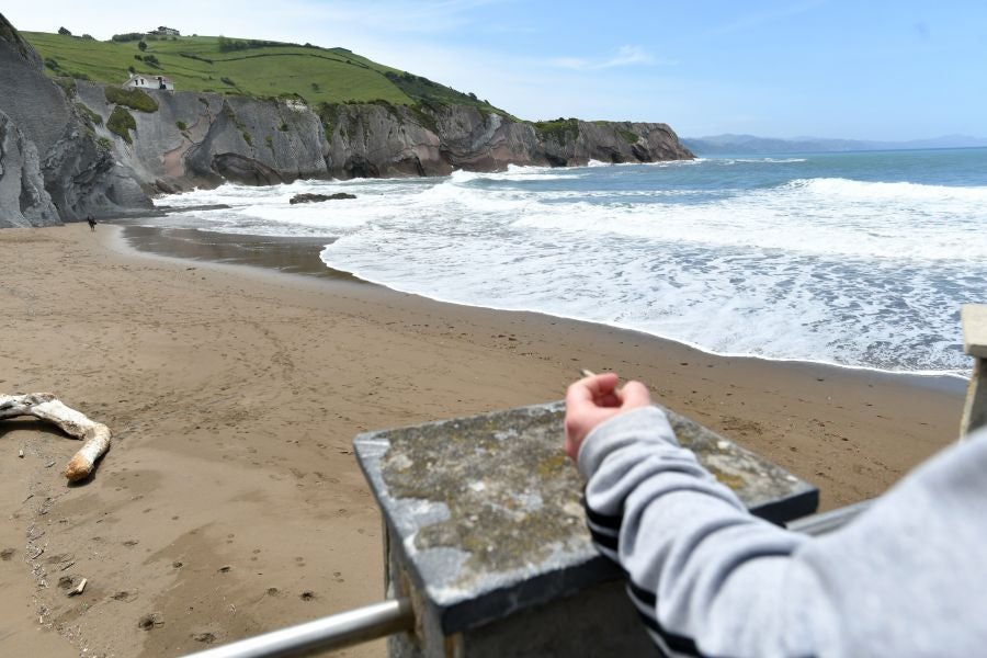 Fotos: Playas de Euskadi sin tabaco