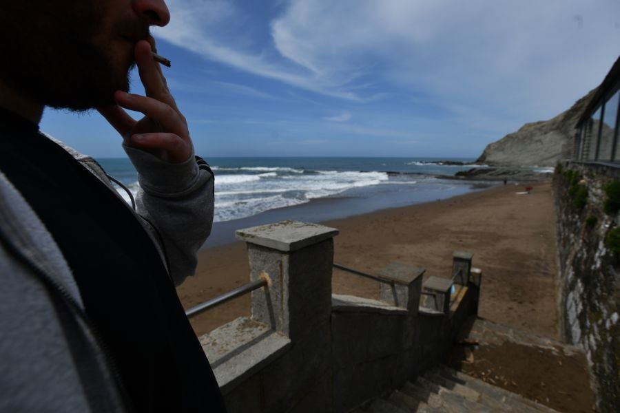 Fotos: Playas de Euskadi sin tabaco
