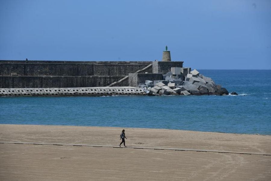 Fotos: Playas de Euskadi sin tabaco
