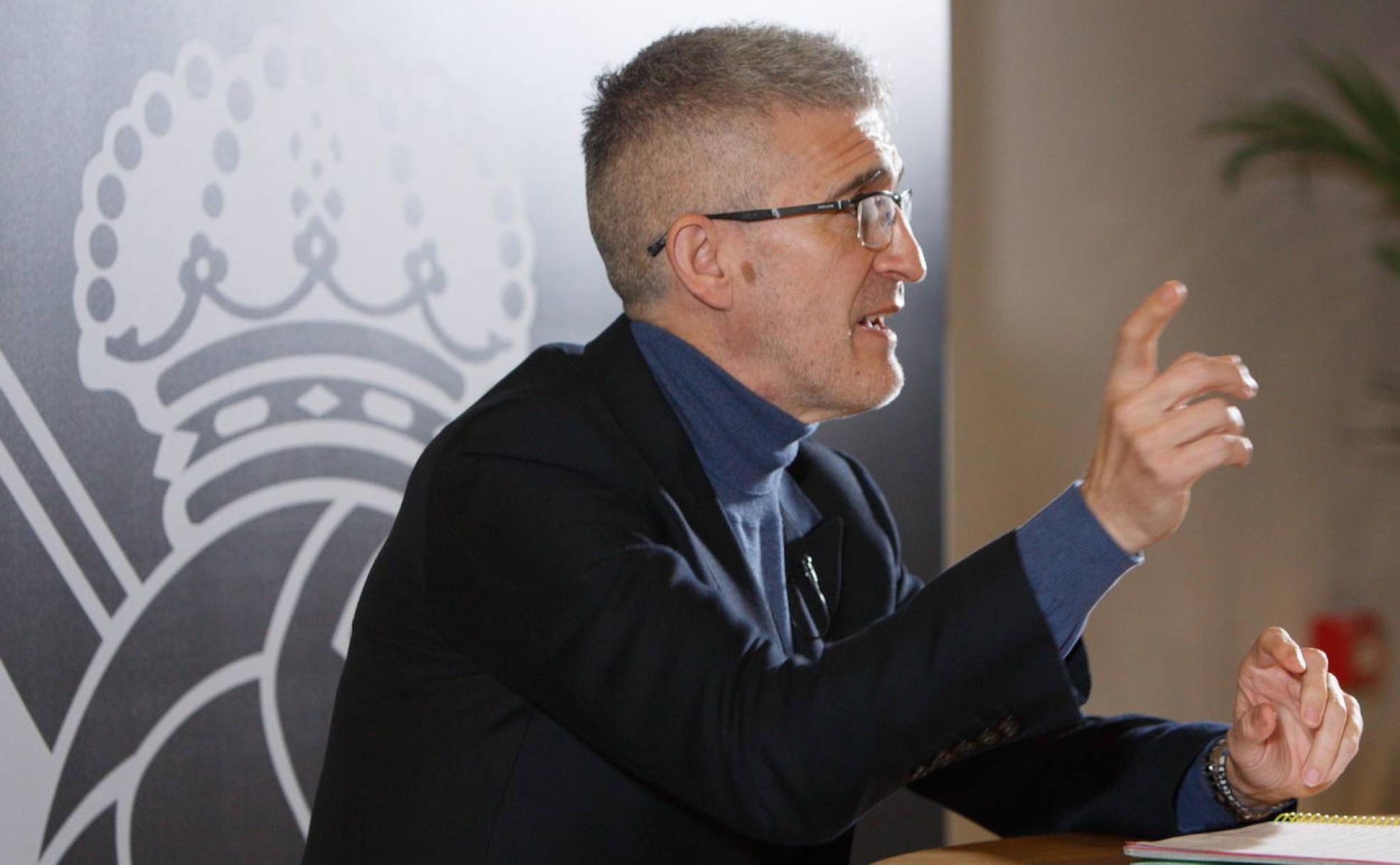 Roberto Olabe, director de fútbol de la Real Sociedad.