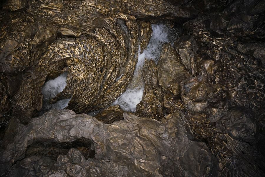 Fotos de Hondalea, la obra de Cristina Iglesias en la isla Santa Clara