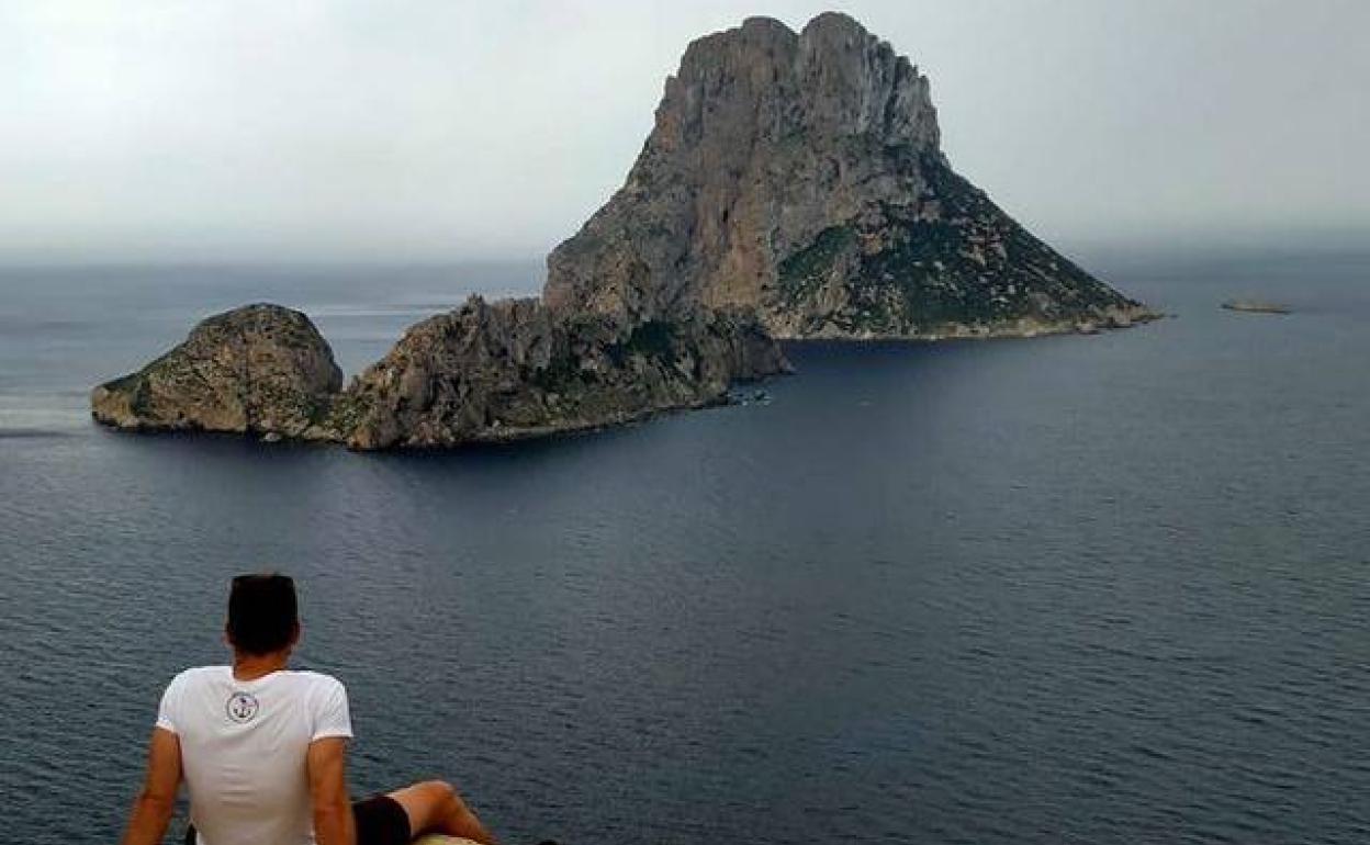 Real Sociedad: Asier Illarramendi disfruta de sus vacaciones en Ibiza