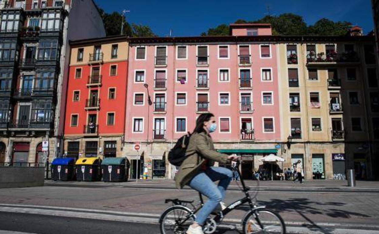 El Gobierno Vasco podrá expropiar y obligar a alquilar pisos vacíos en zonas de gran demanda y altos precios