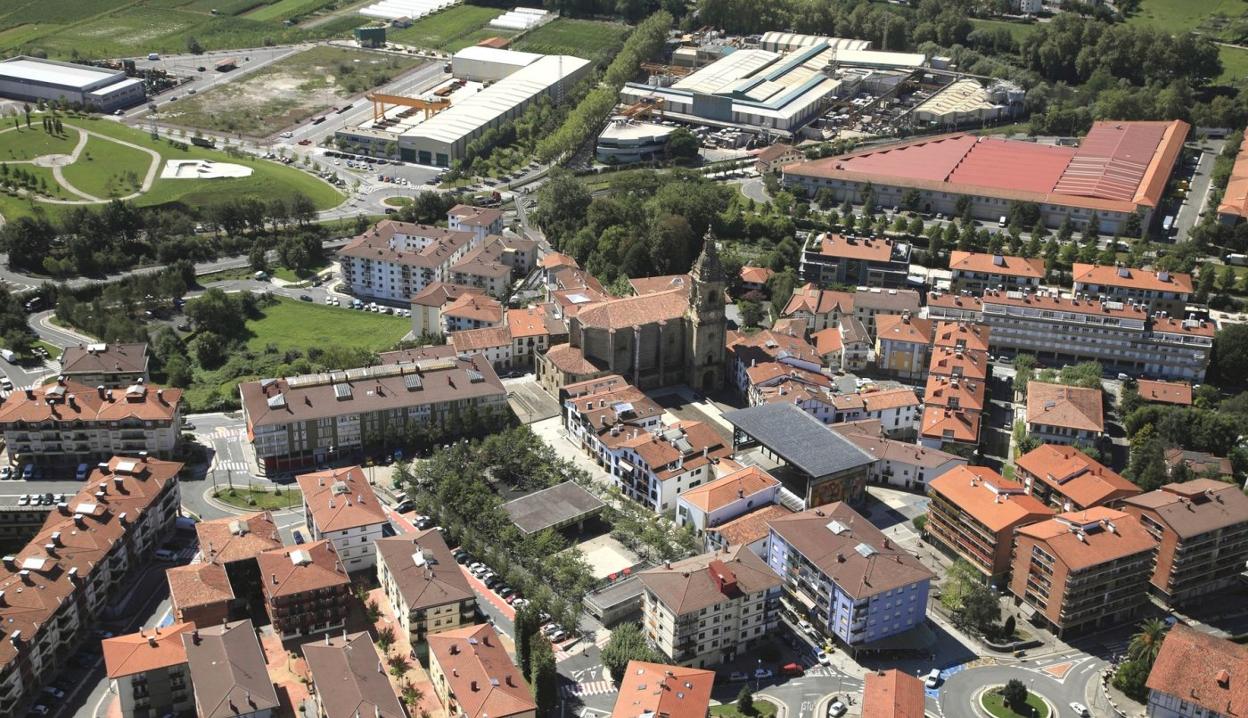 Udalak otsailean eguneratu zion jarduera baimena Ucini. 