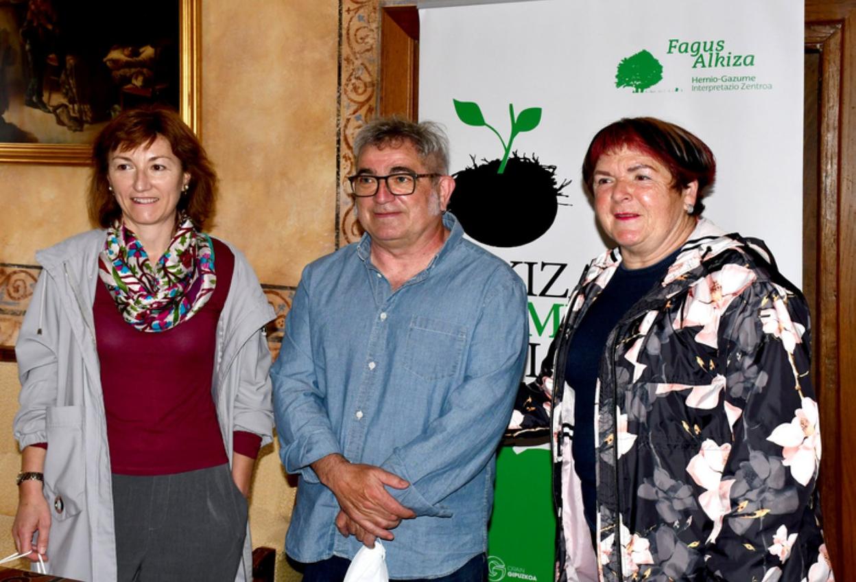 Susana Cencillo, Txiki Keixeta eta Mariasun Landa epaimahaikideak. 