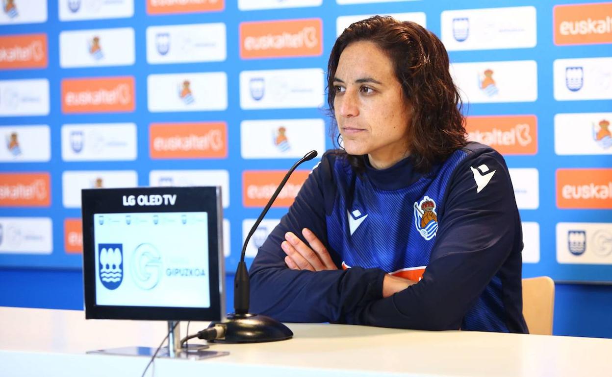 Real Sociedad femenino: Natalia Arroyo: «Estoy segura de que la Real va hacer todo lo posible para que el club siga mejorando»