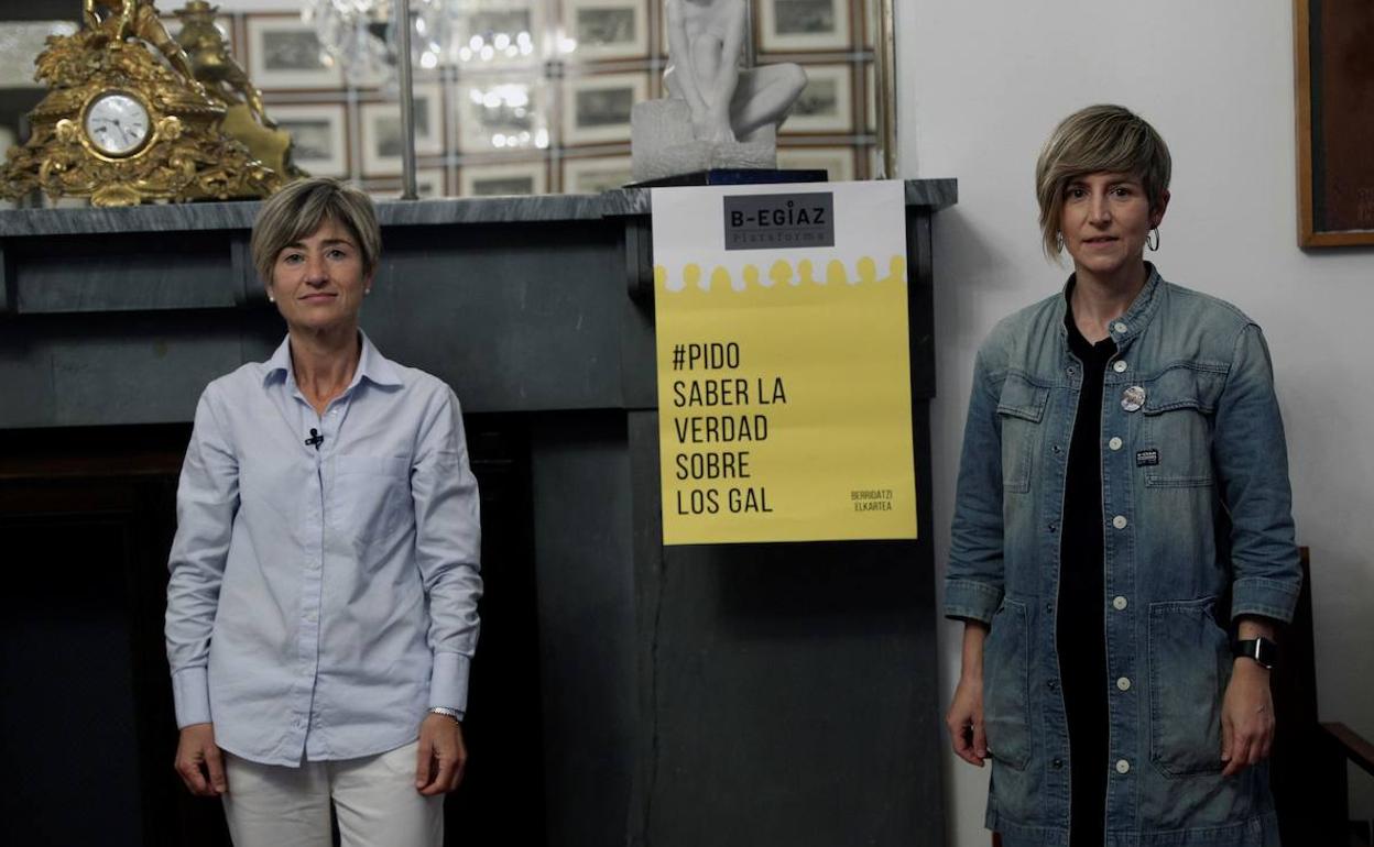 Pili Zabala y María Jauregui Lasa, durante la presentación de este viernes en Madrid. 