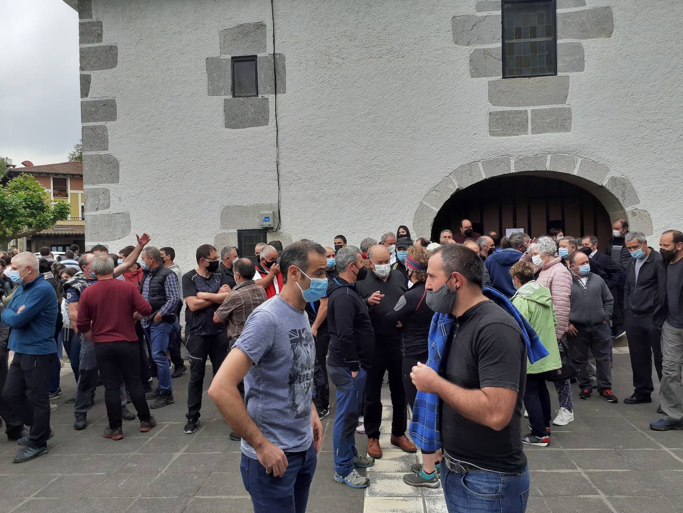 Concentración en apoyo a Jon Zubizarreta