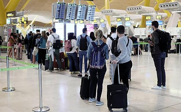 ¿Te parece justo perder el turno de vacunación si te coincide de vacaciones?