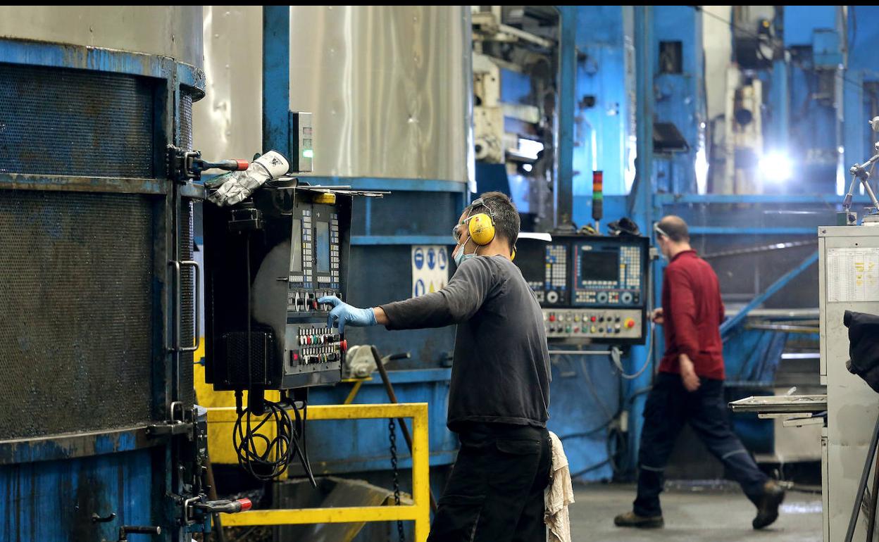 La industria sigue siendo uno de los motores de la economía vasca. 