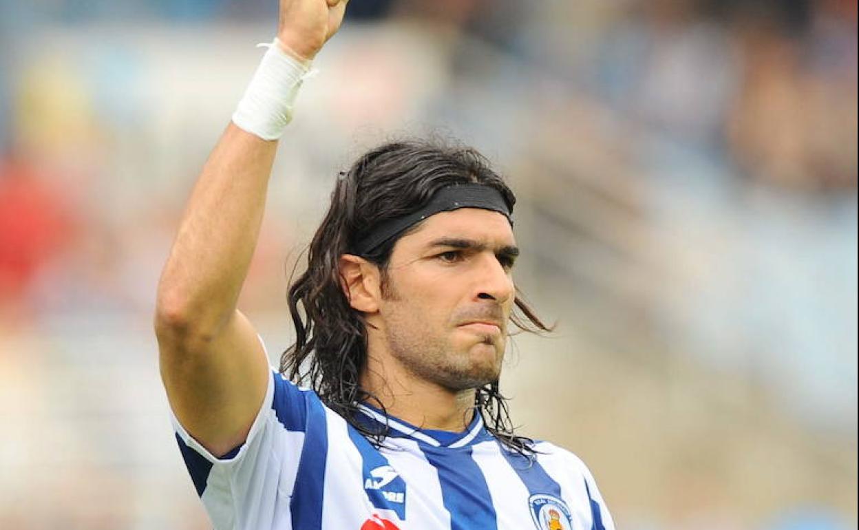 'Loco' Abreu, con la camiseta de la Real Sociedad. 