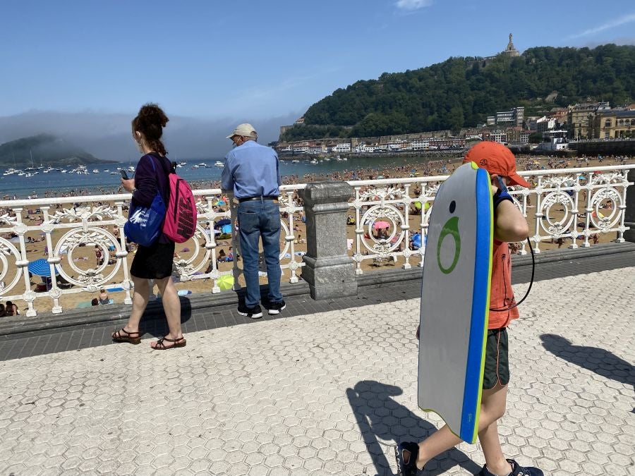 Fotos: Domingo de playa en San Sebastián