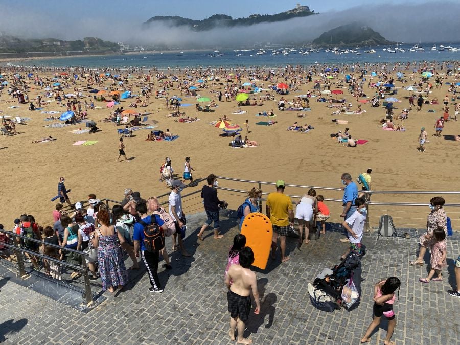 Fotos: Domingo de playa en San Sebastián