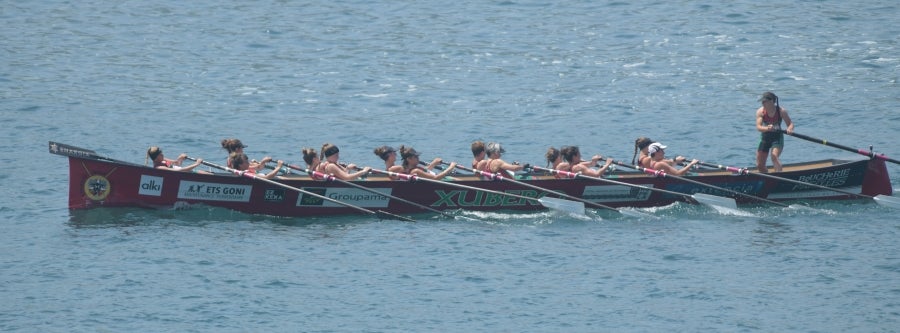La Ama Guadalupekoa de Hondarribia y Arraun Lagunak se han impuesto este domingo en el Campeonato de Gipuzkoa de Traineras. 